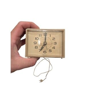 General Electric (GE) 7299K Alarm Clock Works Great Vtg